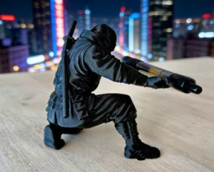 Porte-stylo ninja imprimé en 3D créatif et décoration de bureau, design samouraï noir cool.