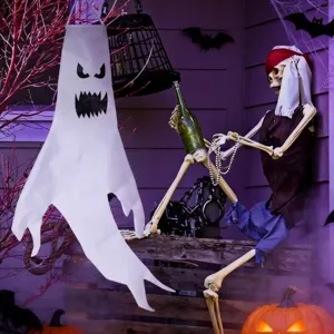 Spukhafte Halloween Geist Windsack Hängedekoration für Garten und Außenbereich Szene