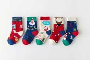 Chaussettes en coton Noël enfants mignon hiver epais chaussettes mi-tubes chaudes pour garçons filles