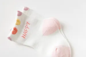 Leuke baby katoenen sokjes met hartjes en HAPPY gebreid ontwerp, zacht en comfortabel.