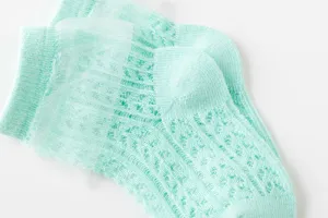 Detail baby sokken kant mesh, ademend katoen ijszijde zomer peuter muggenvrije sokken.