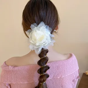 Haaraccessoire met bloem van netstof en spiraalhaarband, Koreaanse stijl zoet en elegant.