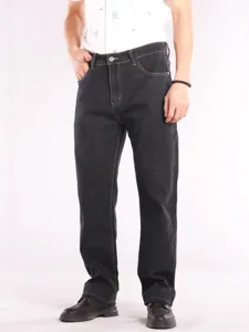 Men's loose straight fit denim jeans, comfortable stretch casual trousers for daily wear.
