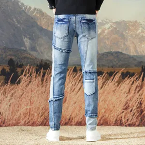 Jeans de hombre patchwork retro slim fit pierna recta con bordes sin pulir casual