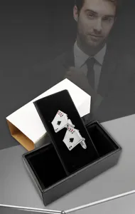 Detailansicht kreative Asse Poker Manschettenknöpfe mit Geschenkbox, Metall Emaille Herren Access.
