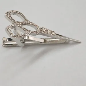 Metal scissor shaped tie clip for men, stylish novelty necktie bar, business fashion accessory.