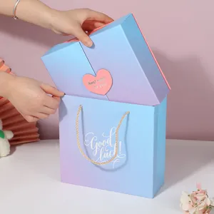 Gradient color gift box double open Valentine day handbag heart candy gift packaging