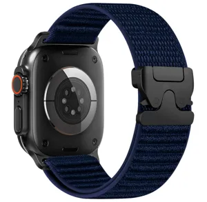Cinturino per orologio in nylon blu scuro con fibbia tattica, compatibile smartwatch.