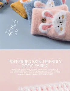Vue détaillée de gants d'hiver chauds à rabat demi-doigt tricotés pour enfants lapin mignon.