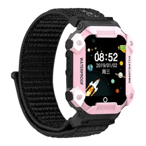 Nylon gevlochten horlogeband met beschermhoes voor kinder smartwatch, stijlvol.