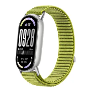 Dettaglio cinturino orologio alpino in nylon verde di ricambio per Xiaomi smart fitness band.
