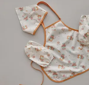 Set grembiule bambini tre pezzi stampa orsetto carino bavaglino pittura primavera