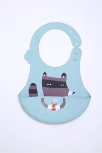 Waterproof silicone baby bib with crumb catcher, food-grade material, easy to clean daily.