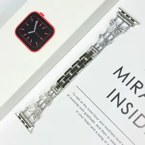 Correa de reloj de mariposa de estrases metalicos compatible con Apple Watch detalle