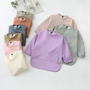 Babero impermeable de manga larga para bebé delantal de alimentación con bolsillo