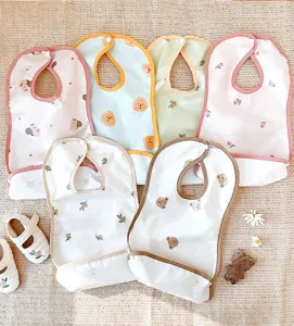 Baby eating waterproof bib thin food catcher cute cartoon pattern infant toddler feeding apron