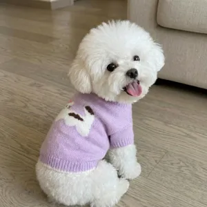 Lindo jersey morado de punto para mascotas con diseño de gato, ropa de invierno para perros.