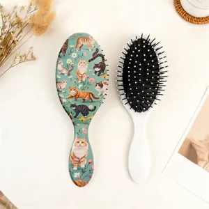 Brosse à cheveux coussin imprimé chat mignon peigne de massage du cuir chevelu en détail