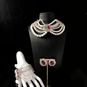 Conjunto de joyas vintage de collar de perlas multicapa pulsera pendientes elegantes