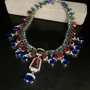Exaggerated vintage style crystal rhinestone statement necklace high-end luxury jewelry set women