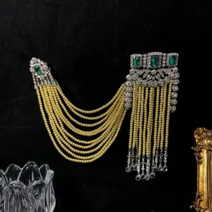 Vintage Emerald Rhinestone Pearl Tassel Brooch Antique Style Shawl Pin Jewelry For Women