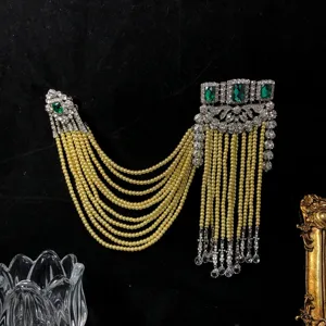 Vintage pearl rhinestone tassel brooch elegant emerald crystal gemstone lapel pin jewelry