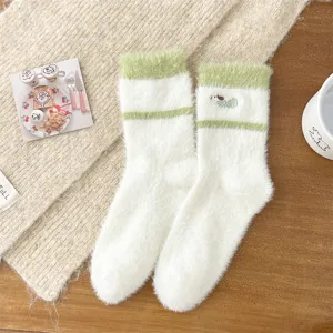 Chaussettes d'hiver duveteuses femme epaisses douillettes peluche vert blanc mignon decontractees