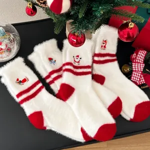 Calcetines de felpa de Navidad para mujer gruesos cálidos de tubo medio bordados