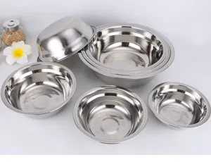 Ensemble de bols à soupe épais en acier inoxydable approfondi, bassin de cuisine durable.