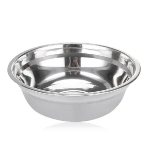 Grand bol à soupe profond en acier inoxydable avec bord roulé pour cuisine maison principal.