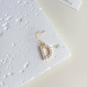 Vergoldete Zirkonia Buchstabe D Ohrringe Eleganter Minimalistischer Alphabet DIY Schmuck