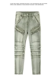 Jean slim homme style biker dechire, pantalon en denim stretch lave vintage.