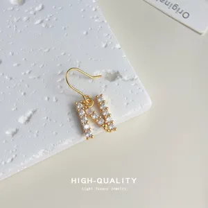 18K Vergoldet Mikrogefasst Zirkon Buchstabe N Ohrringe Nischen Design Mode Schmuck