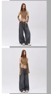 Detailansicht der vintage gewaschenen Baggy-Jeans mit weitem Bein und lässiger Passform.