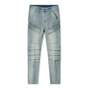 Jean homme slim bleu clair stretch enduit style biker avec genoux plissés pantalon casual