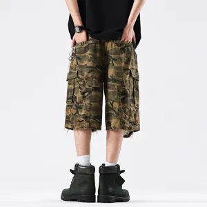 Vintage camouflage cargo shorts for men, distressed washed wide-leg casual summer trousers.