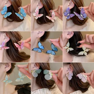 Sweet Butterfly Stud Earrings With 925 Sterling Silver Earring Post Alloy Rhinestone Enamel Butterfly Earrings For Women Girls Jewelry Gift