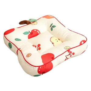 Lindo cojín de asiento estampado de manzana con tallo de peluche 3D, grueso y suave para silla.