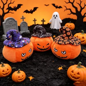 Joli ensemble de peluche citrouille d'Halloween avec chapeau de sorcière douce déco.