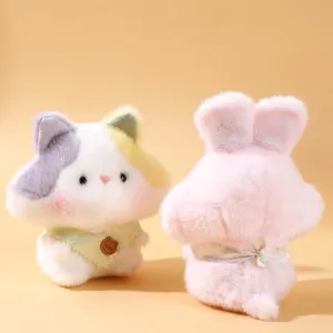 Süßes Plüschtier Detail, schöne Katze und Hase Anhänger Schlüsselanhänger, weich.