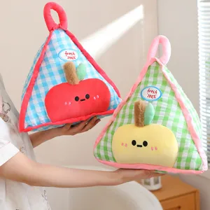 Joli coussin en peluche fruit triangle couverture 2 en 1 dessin animé oreiller cadeau bureau