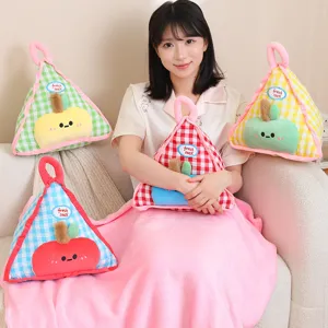 Joli oreiller coussin couverture fruit triangle mignon peluche dessin animé pour sieste.