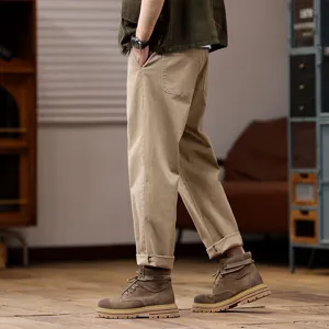 Heren casual kaki rechte broek, losse retro stijl broek voor de lente en de zomer.