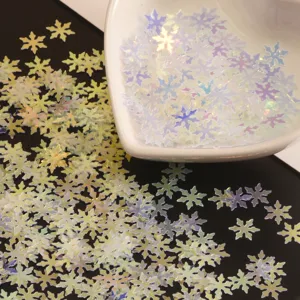 Paillettes flocon de neige iridescentes pour nail art, bricolage DIY et remplissage de résine.