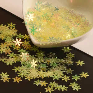 Paillettes holographiques flocon de neige pour nail art et décoration de résine DIY.