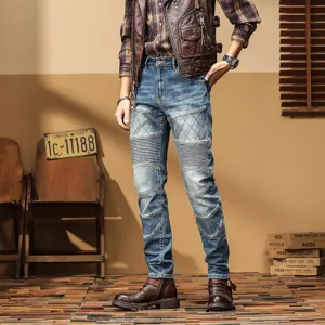 Jeans de motero slim elegantes para hombre con lavado desgastado y pantalon denim.
