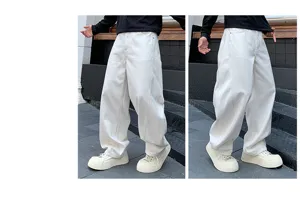 Jean large incurvé blanc pour homme, coupe ample style rue vintage pantalon banane décontracté.