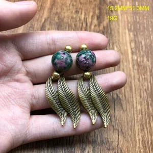 Retro vintage style leaf drop earrings with colorful stone beads for women fashion jewelry.