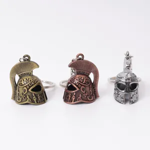 Vintage Metal Roman Soldier Helmet Keychain Zinc Alloy Retro Distressed Gladiator Helmet Key Ring Fashion Bag Pendant
