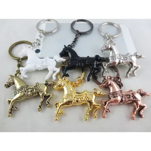 Metal carousel horse keychain set, multi-color plated horse key rings for bags and car keys.